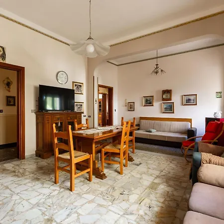 Casa Di Via Manzoni By Barbarhouse Hébergement de vacances