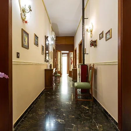 Casa Di Via Manzoni By Barbarhouse